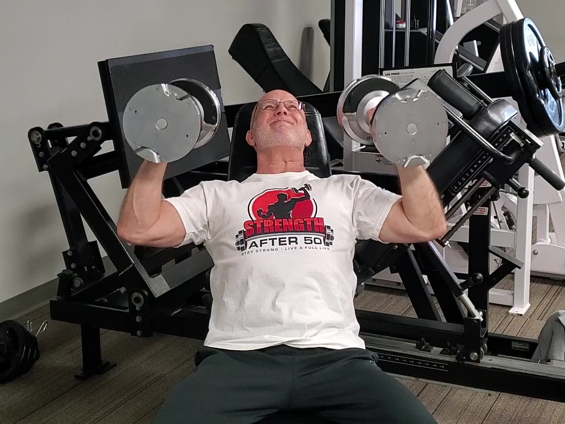 Strength training over 60 - incline dumbbell press